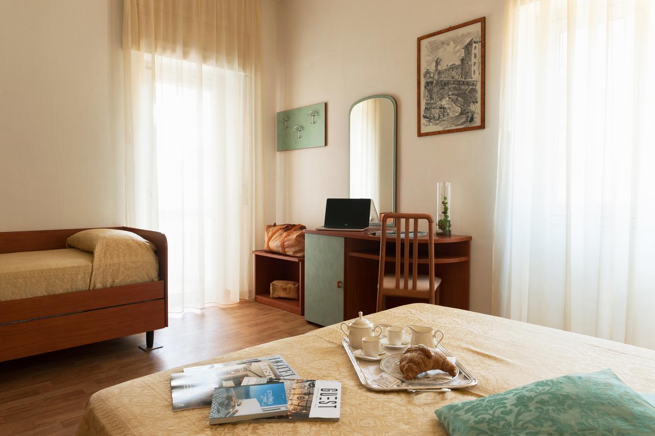 Hotel Parco Delle Rose Silvi Marina Buitenkant foto